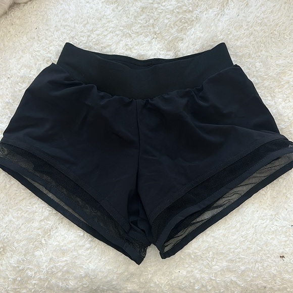 Varsity Black Mesh Detail Shorts. New. Size Adult Extra Small. - Picture 4 of 6
